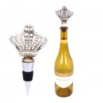 1005-CL - CLEAR STONE WINE STOPPER / W CROWN DESIGN